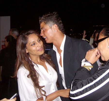 Ronaldo Kissing on Christiano Ronaldo Kissing Bipasha Basu Photos    Actress Photos